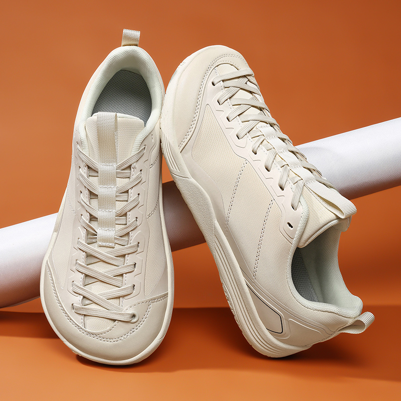 Sneaker Box - 넓은 발볼 디자인의 캐주얼 스니커즈, 남성용